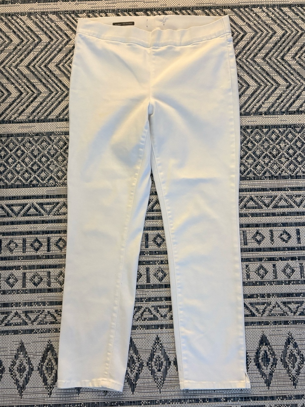 Lina Women's White Skinny Stretch Jeans